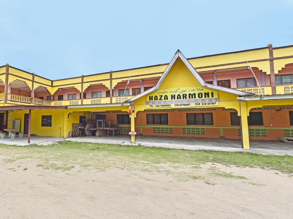 Oyo 90454 Haza Harmoni Guesthouse Kota Bharu Dış mekan fotoğraf